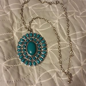 Tourquise colored  western style necklace